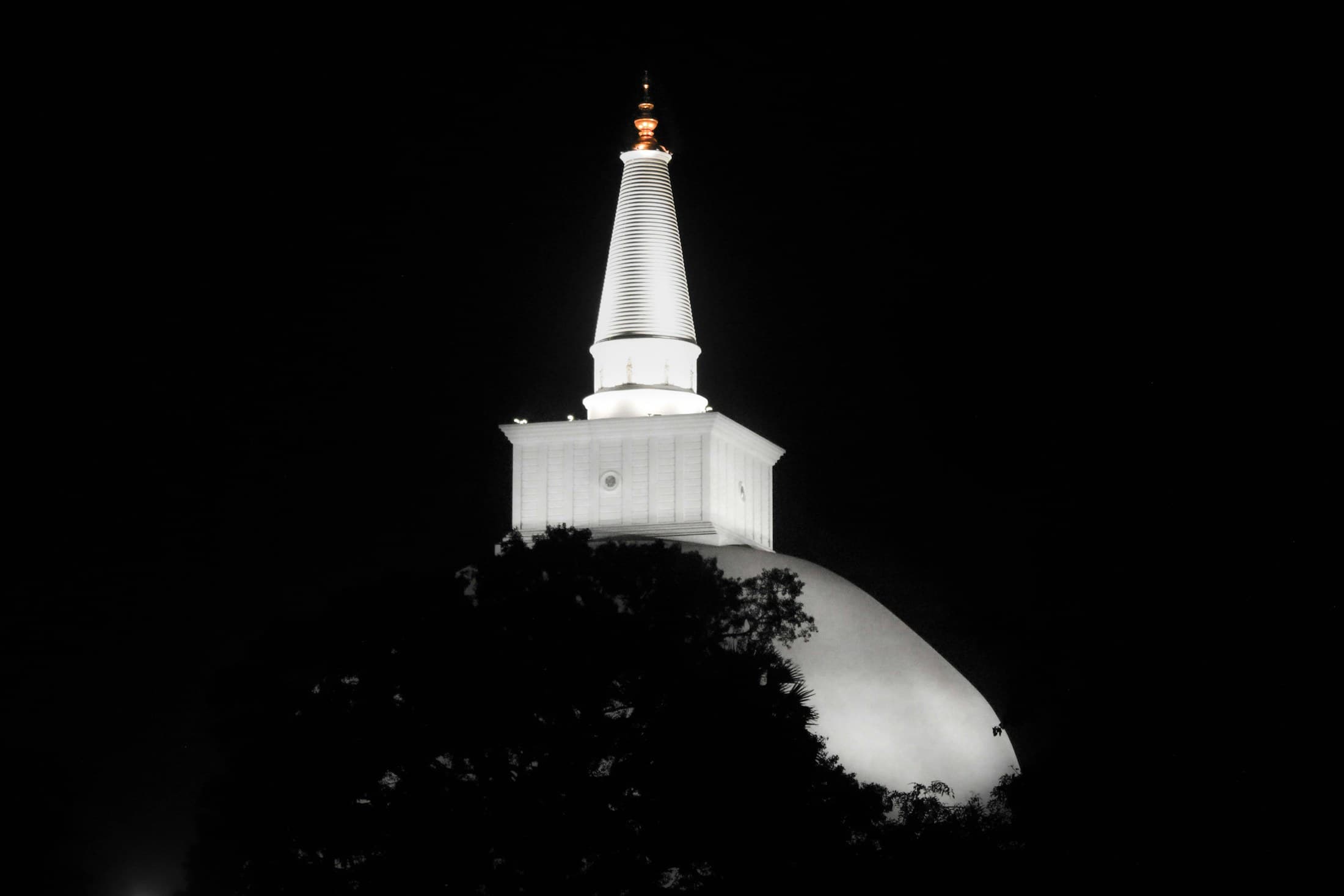 Ruwanwelisaya stupa illuminated at night in Anuradhapura